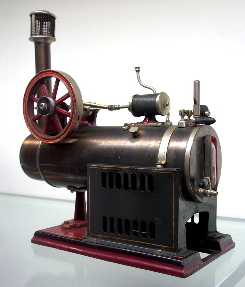 Toy steam engine, Musée du jouet de Colmar, photo10