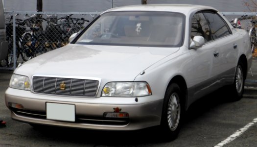 Toyota CROWN MAJESTA (S140)