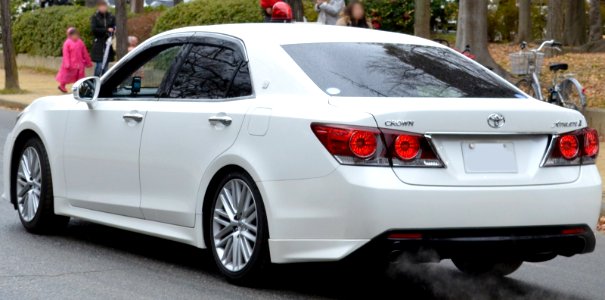 Toyota Crown GRS214 Unmarked car rear
