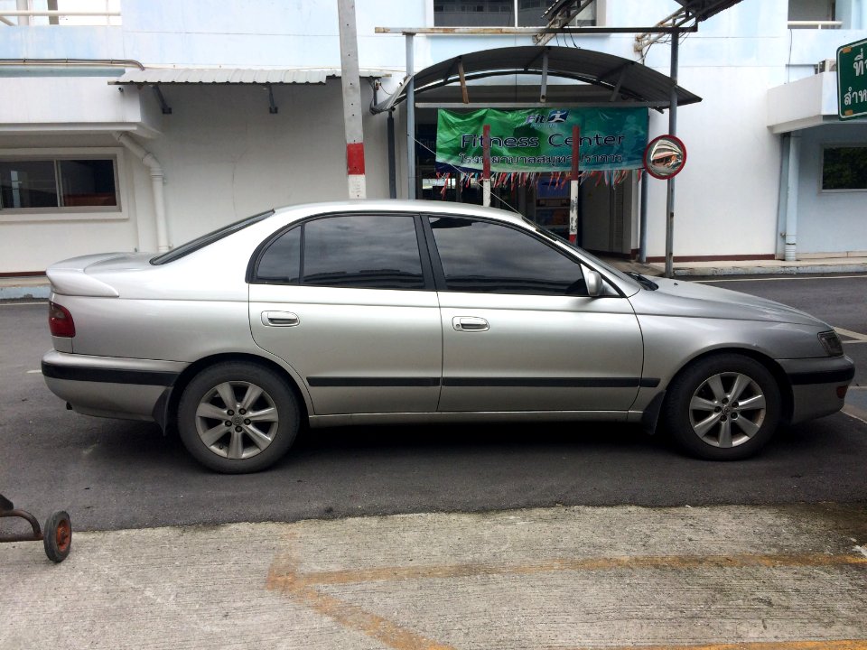 Toyota Corona (T190) 27