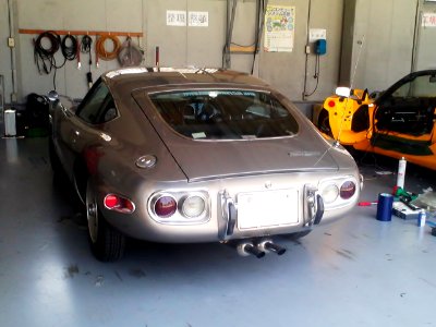 TOYOTA 2000GT (rear) photo