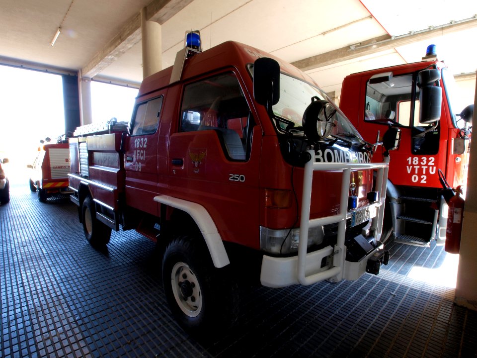 Toyota 250, Bombeiros Voluntarios, BVVB, Campo de Besteiros, Unit 1832 VFCI 09 pic1