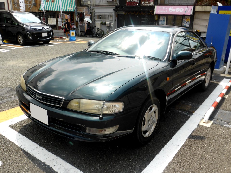 Toyota CORONA EXiV 180G (ST200) front
