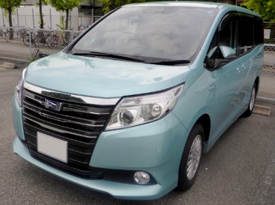 Toyota NOAH HYBRID G (ZWR80G) front