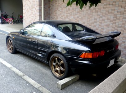 Toyota MR2 G-Limited (SW20) rear