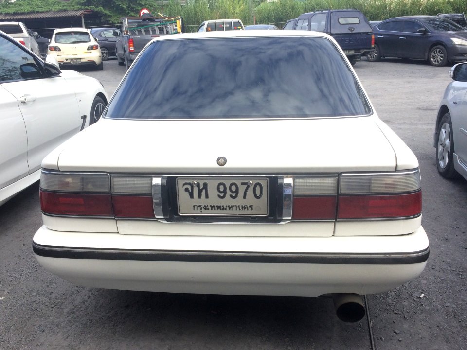 Toyota Corolla (E90) 21