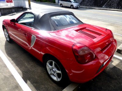 Toyota MR-S (ZZW30) rear