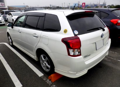 Toyota COROLLA FIELDER HYBRID G (E165) rear