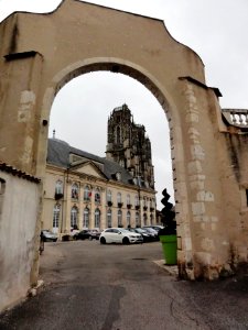 Toul, Hôtel de ville et Cathédrale Saint-Étienne