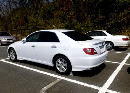 Toyota MARK II 2.0 Grande (X100) & MARK X 250G (X120) left