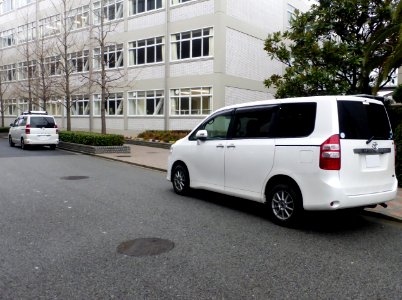 Toyota NOAH (R60G & R70G) rear