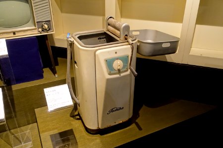 Toshiba VJ-3 electric washing machine, 1956 AD - Edo-Tokyo Museum - Sumida, Tokyo, Japan - DSC06985
