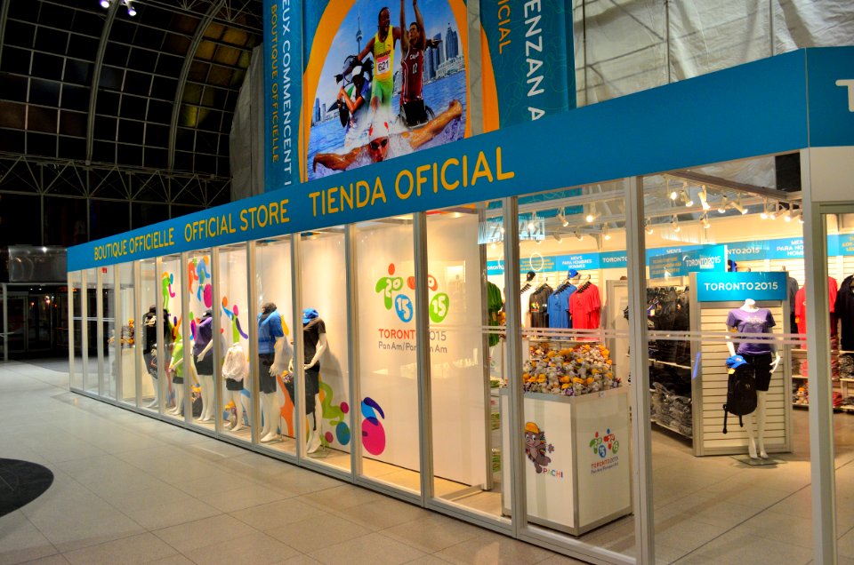TORONTO2015OfficialStore4