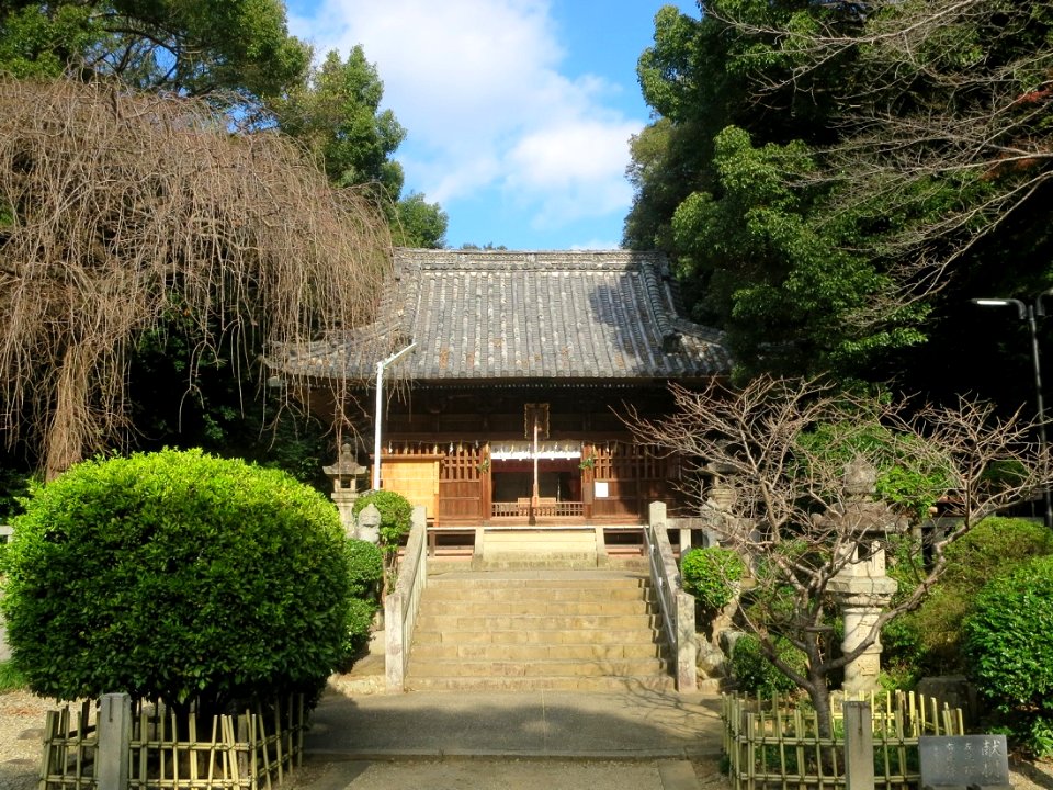 Toro-Hachimangu-1