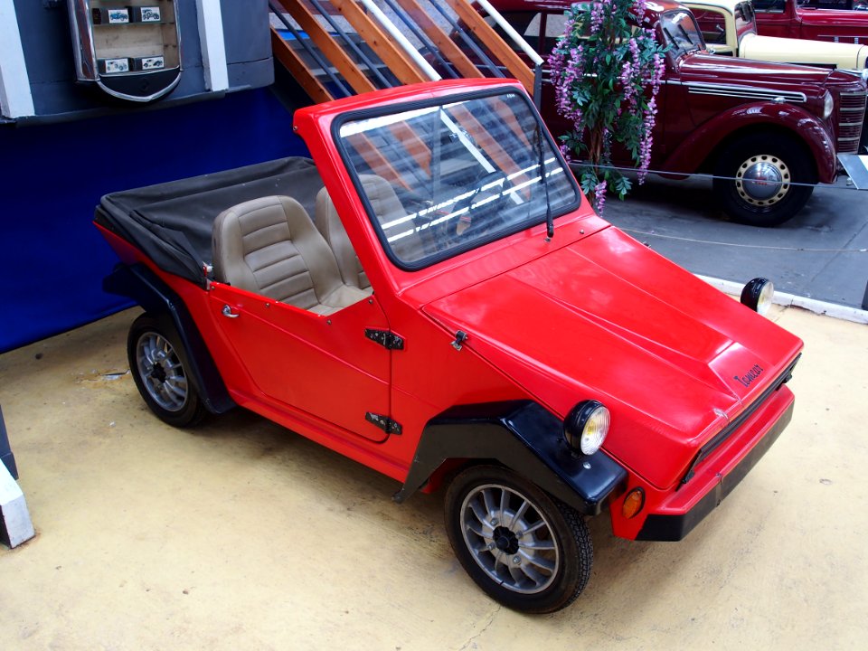 Tomcar (red) pic7