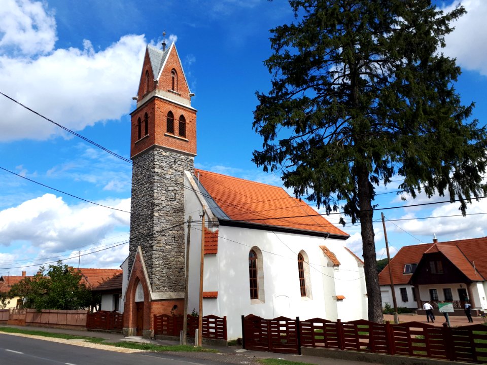 Tomori református templom