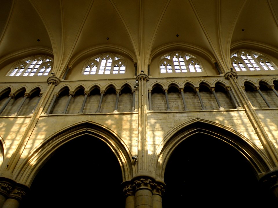 Tongeren Onze-Lieve-Vrouwebasiliek 6