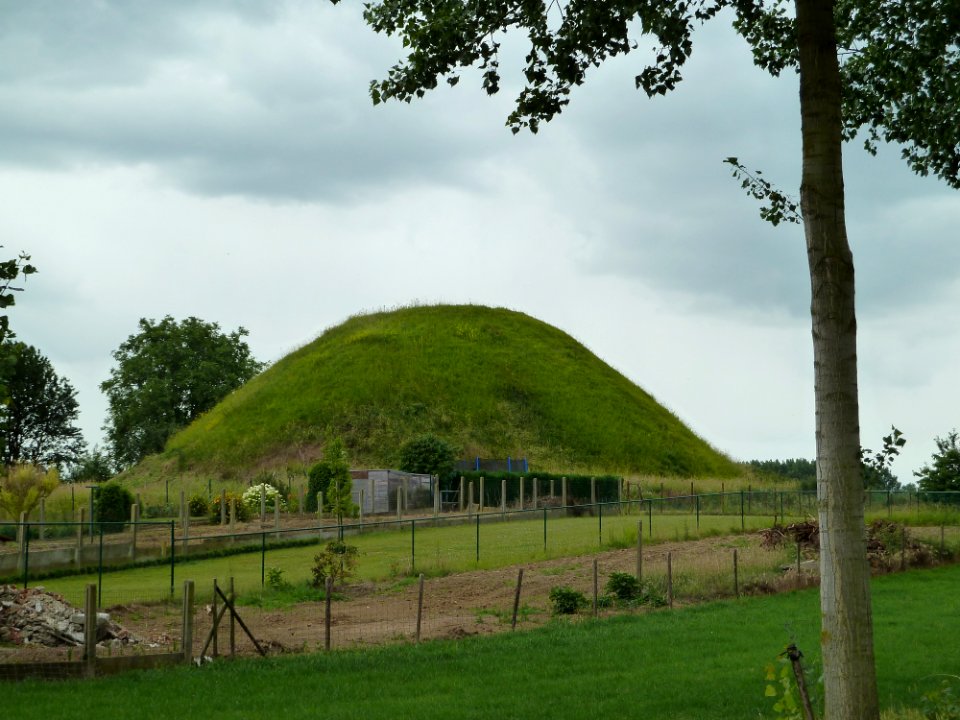 Tongeren-Tumulus Koninksem (Paardsweidestraat) (4)