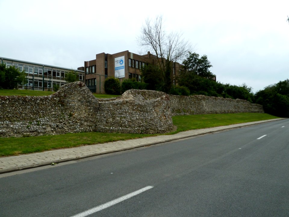 Tongeren-Romeinse muur (03)