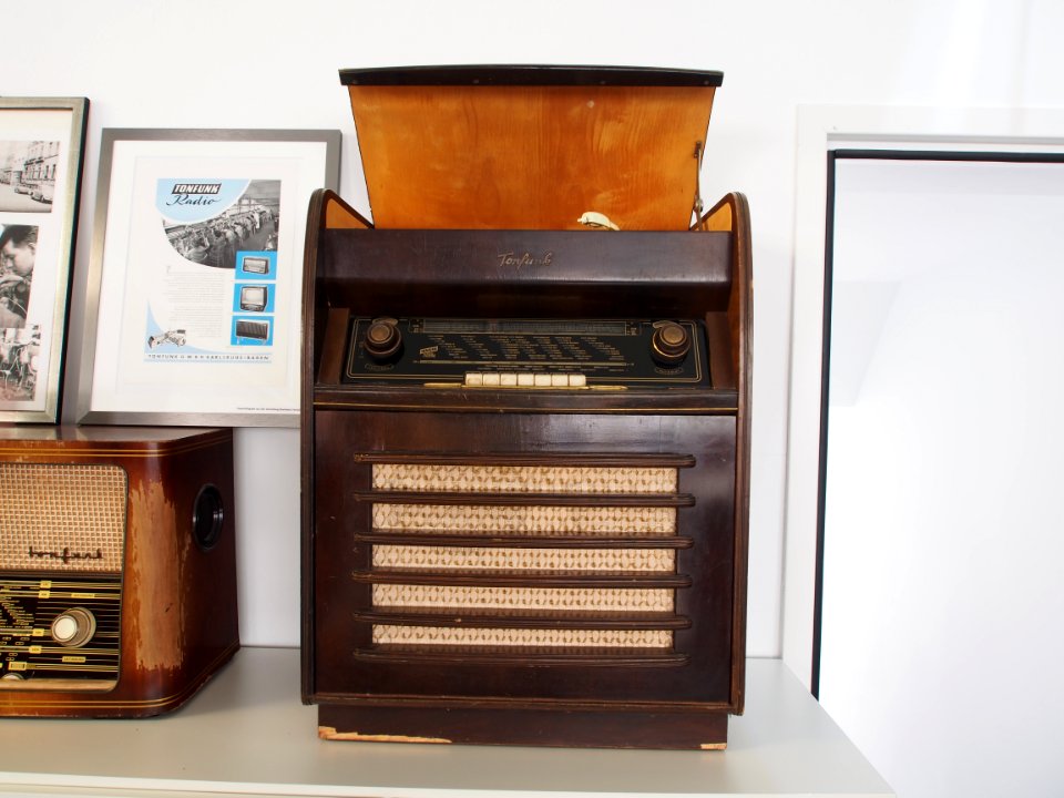 Tonfunk Radio Bild 1