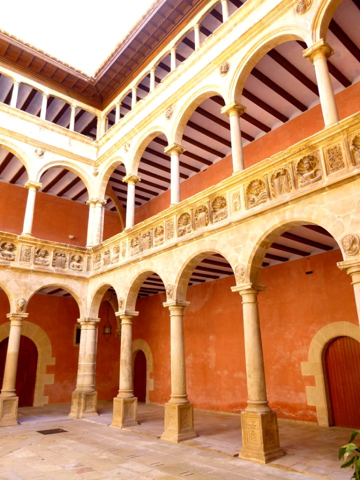 Tortosa - Reales Colegios, Colegio de Sant Jaume y Sant Maties (Archivo Histórico Comarcal de la Tierras del Ebro) 04