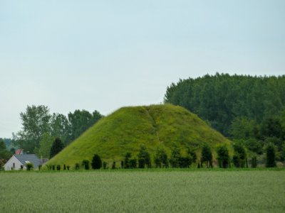 Tongeren-Tumulus Koninksem (Paardsweidestraat) (2)