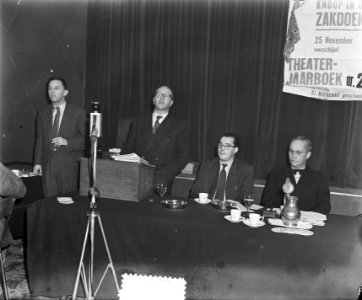 Toneelcongres Krasnapolsky ( A. van Duinkerken ), Bestanddeelnr 906-1809