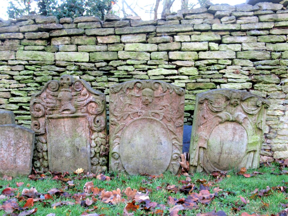 Tombstones, Aynho 02