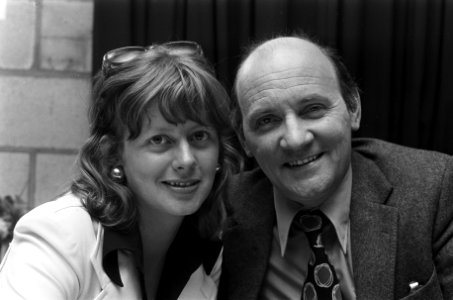 Toneelprijzen uitgereikt in Tiel, Petra Laseur en André van den Heuvel winnaars , Bestanddeelnr 926-4345