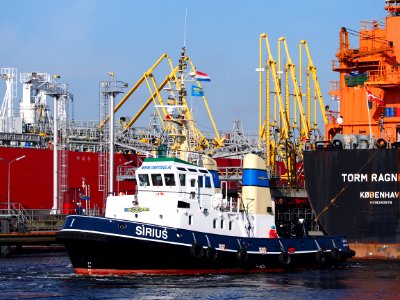 Torm Ragnhild, IMO 9290579 & Sirius IMO 7700180 at Port of Amsterdam, pic10