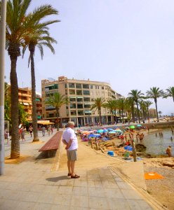 Torrevieja - Paseo Juan Aparicio 08