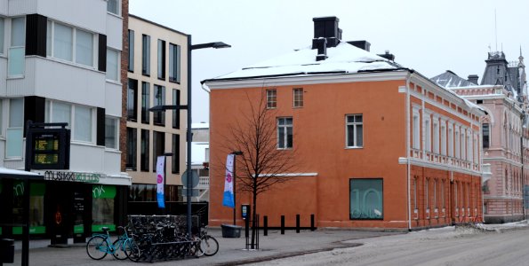 Torikatu 10 Oulu 20130217