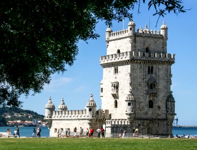 Torre de Belém from NE 2007-07-20-01