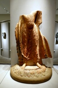 Torso of a Buddha, Khocho, Ruin Russian-B, probably 8th century AD, painted clay - Ethnological Museum, Berlin - DSC01726