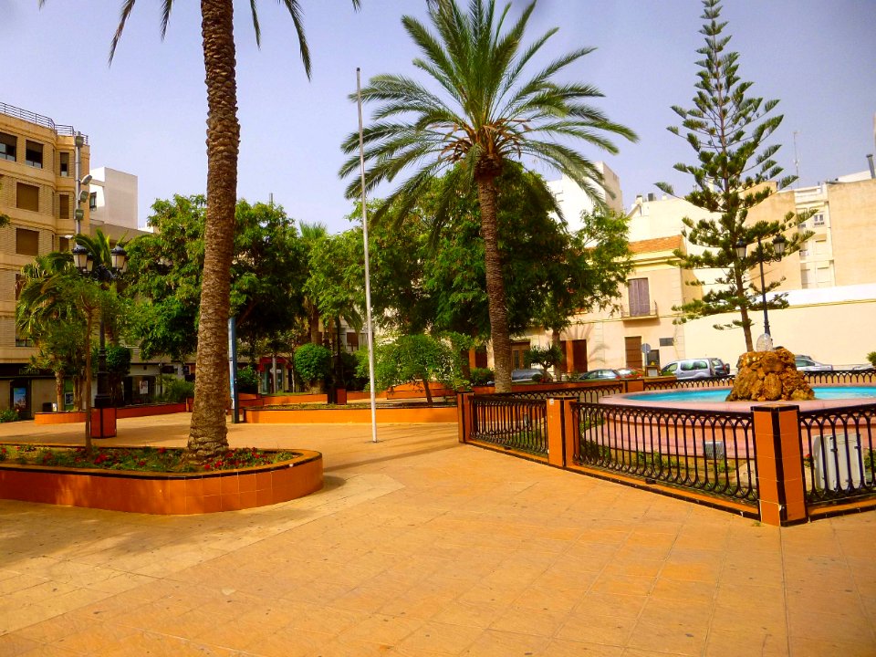 Torrevieja - Plaza de la Constitución 03