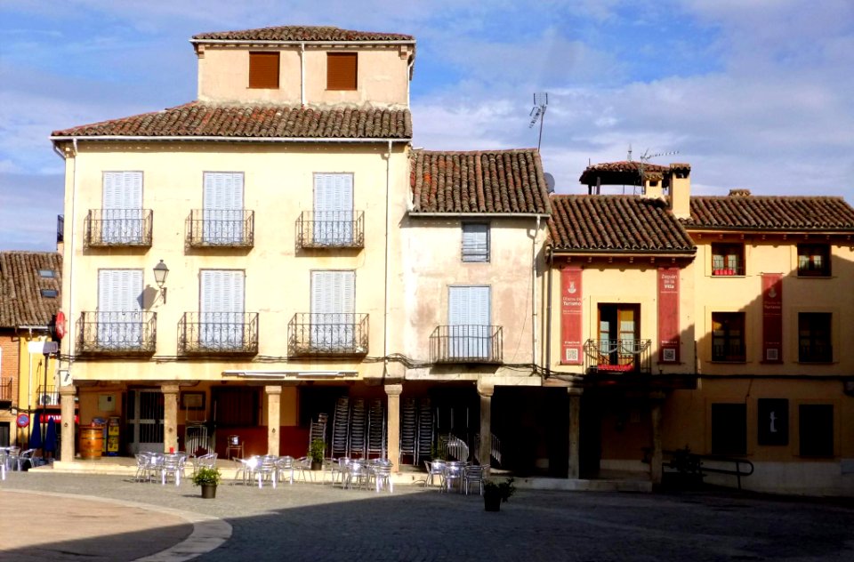 Torrelaguna - Plaza Mayor 01