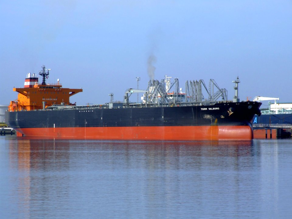 Torm Valborg - IMO 9243318 at the '7e Petroleumhaven', Port of Rotterdam, Holland 20-May-2007