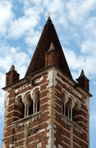 Torre della chiesa Santissima Trinità a Verona