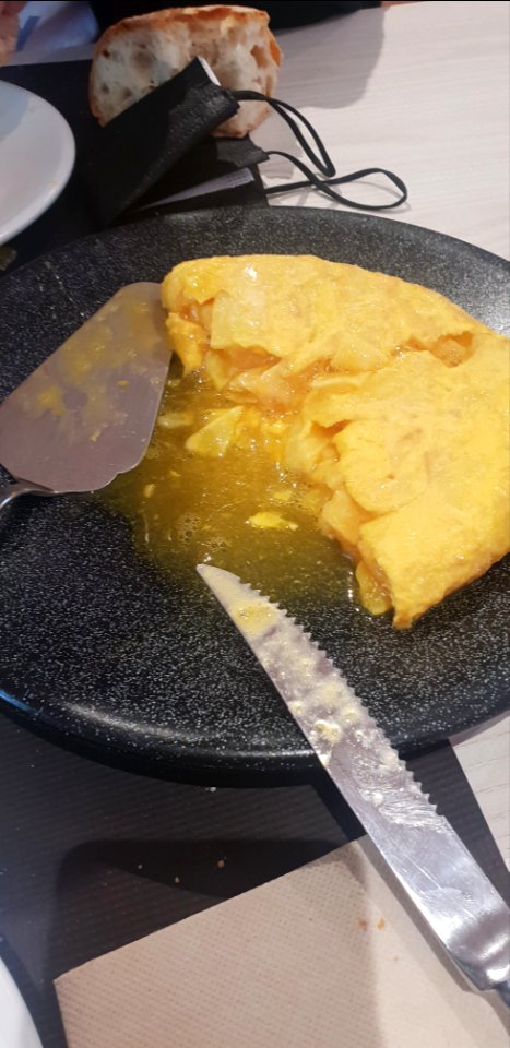 Tortilla de patata típica de Betanzos