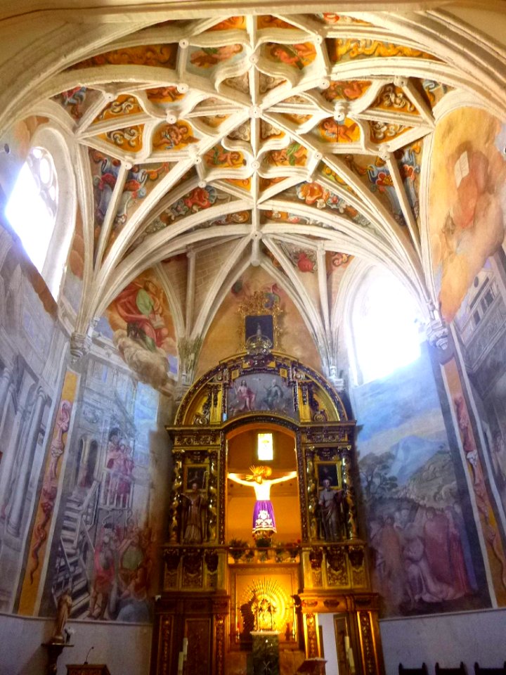 Torrijos - Capilla del Cristo, interior 02