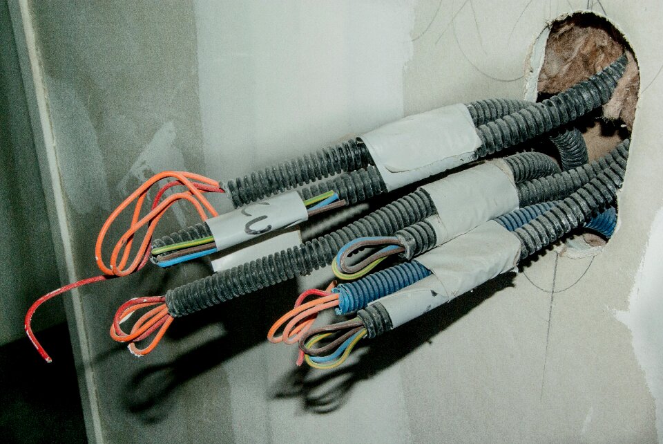 Cables electricity connection