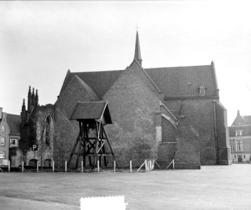 Toren Hervormde Kerk Wageningen wordt herbouwd, Bestanddeelnr 905-3814