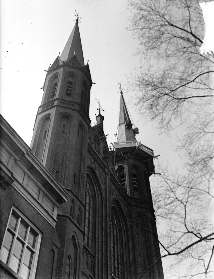 Toren Katholieke Kerk op Singel, Bestanddeelnr 906-3881