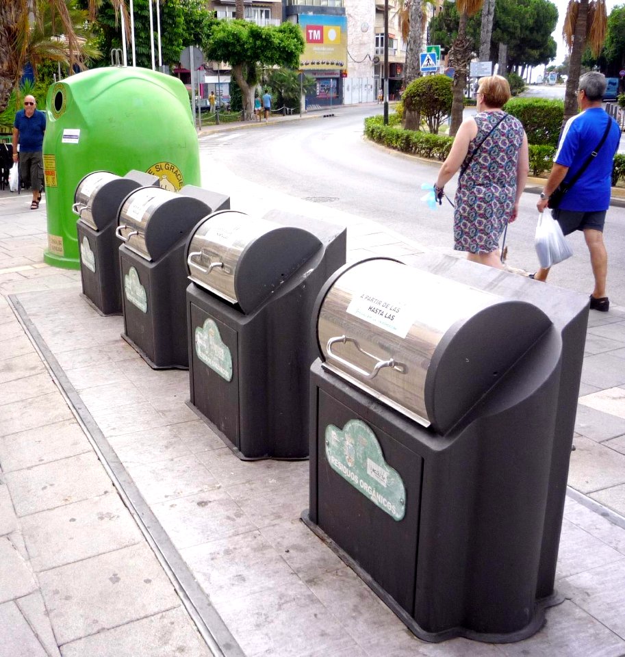 Torrevieja - Reciclaje de residuos urbanos 3