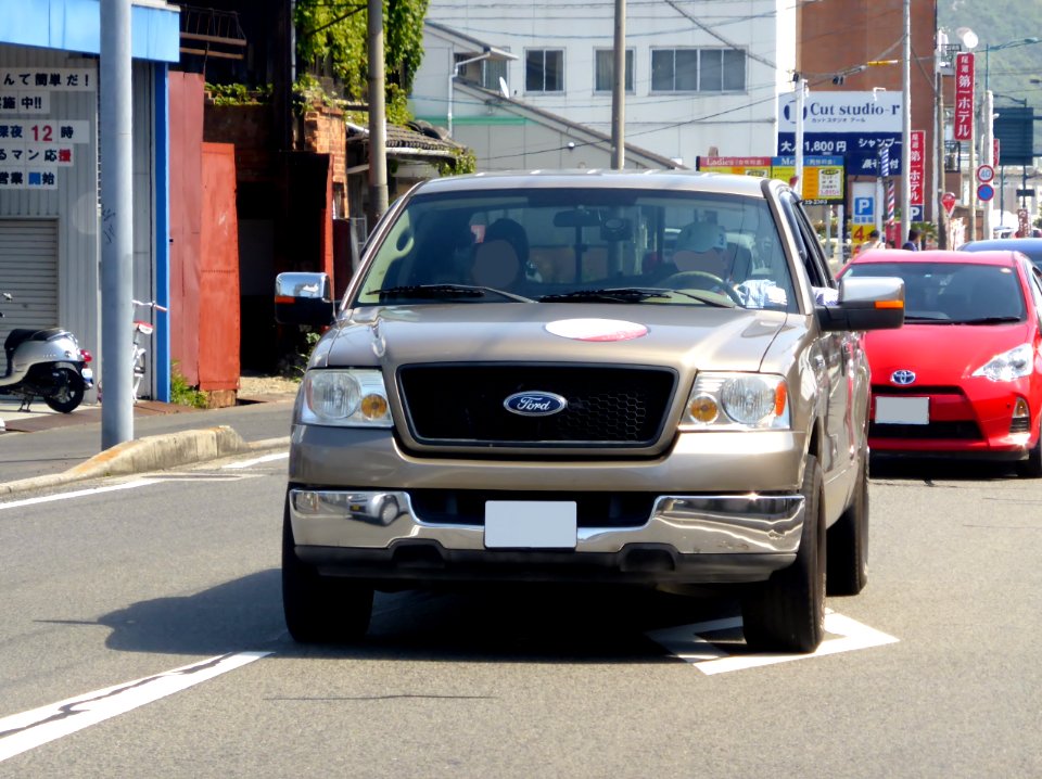 The frontview of Ford F-150 XI