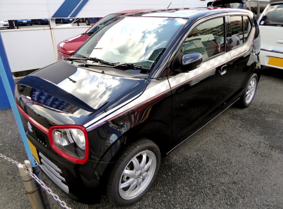 The frontview of Suzuki ALTO X (HA36S) with optional parts