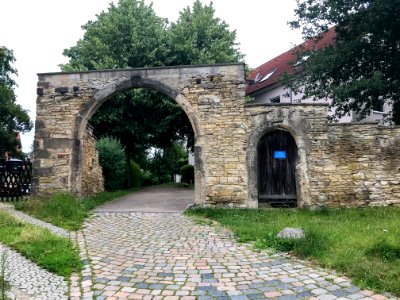 Tor in AltNaußlitz (Dresden)