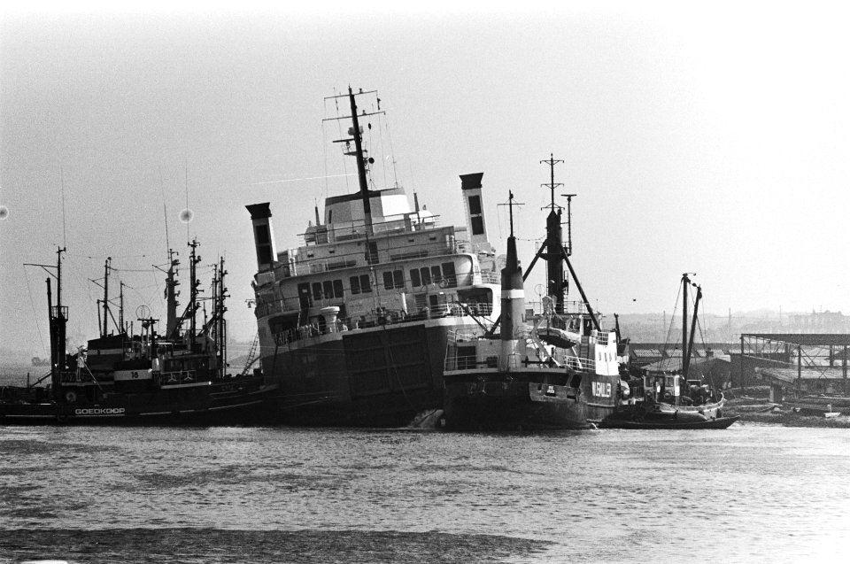 Tor Anglia lekgeslagen, 21 maaer 1976, Bestanddeelnr 928-4760