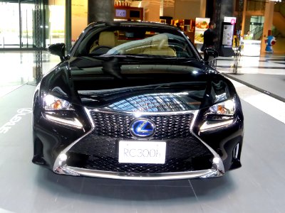 The frontview of Lexus RC300h F SPORT prototype (1)
