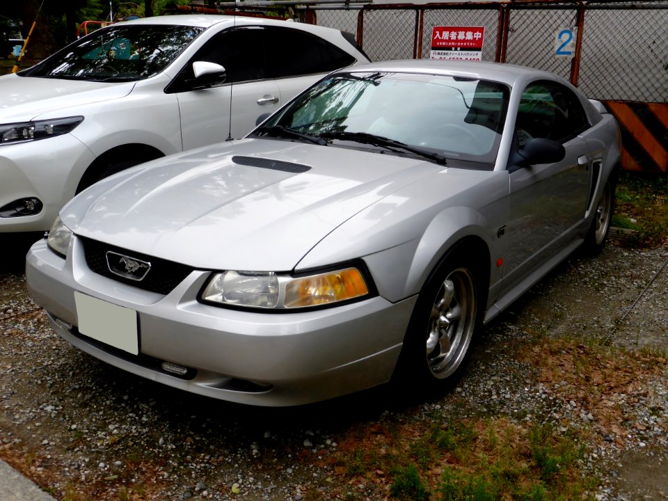 The frontview of Ford MUSTANG IV